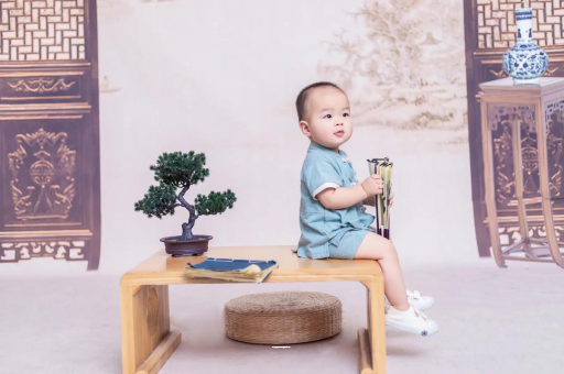 楚雄孕妇肚子上的黑线